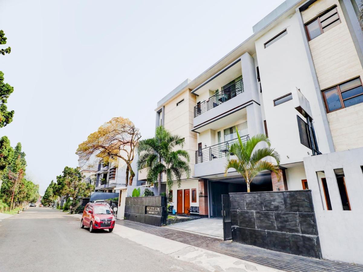 בנדונג Capital O 91749 Sky City Home מראה חיצוני תמונה